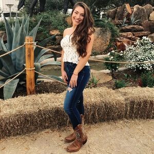 Meet your Posher, Hunter